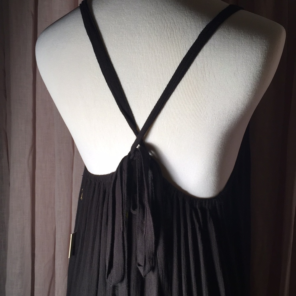 Forever 21 Size M Black Romper - Picture 4 of 4